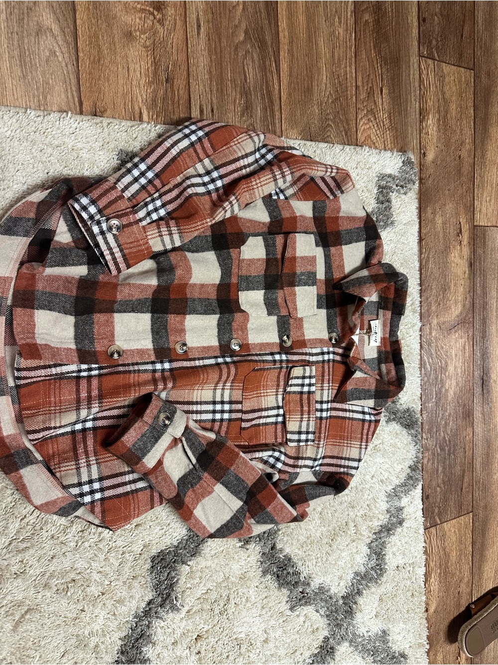 Women’s shacket - Picture 2 of 3